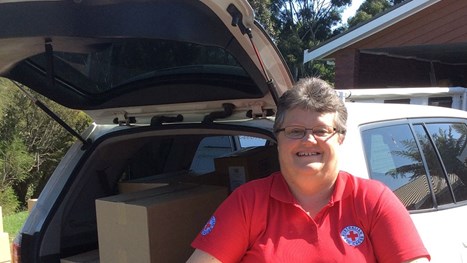 Be a meal delivery volunteer in your local area